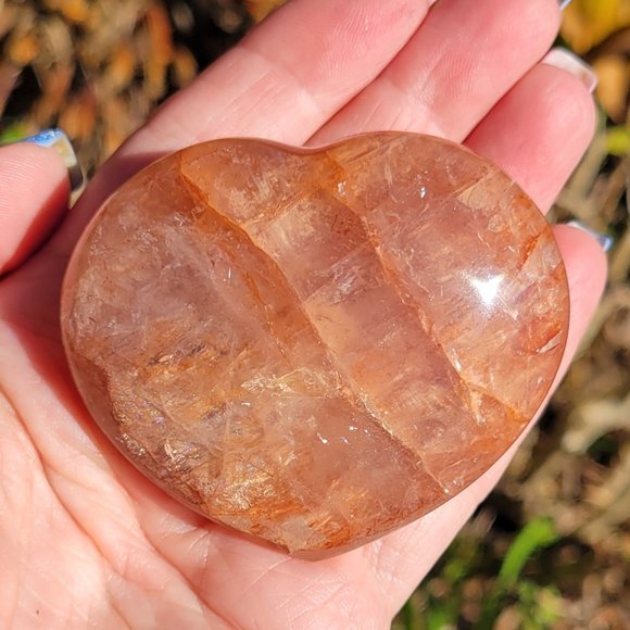 Fire Quartz Crystal Hearts - Picture 2 of 12